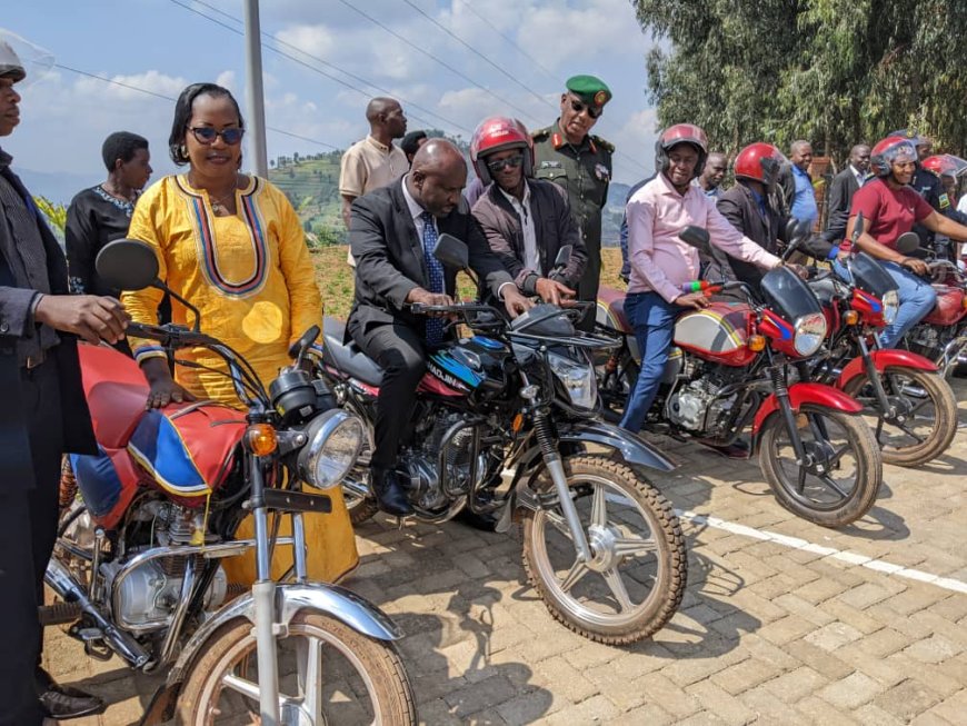 Abayobozi bahawe moto ariko bibutswa icyo bagomba kuzikoresha