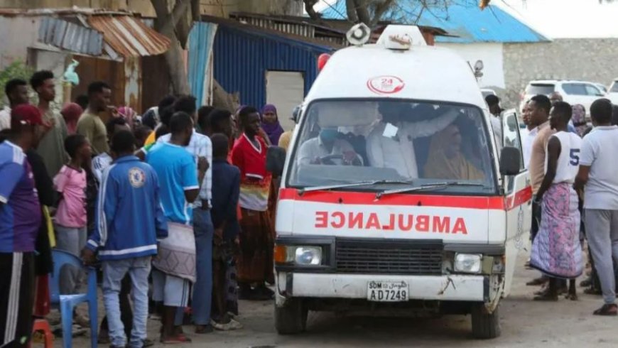 Abantu 32 ni bo bamaze kumenyekana ko baguye mu gitero umutwe w’iterabwoba wa Al-Shabab wagabye muri Somalia abandi benshi barakomeretse