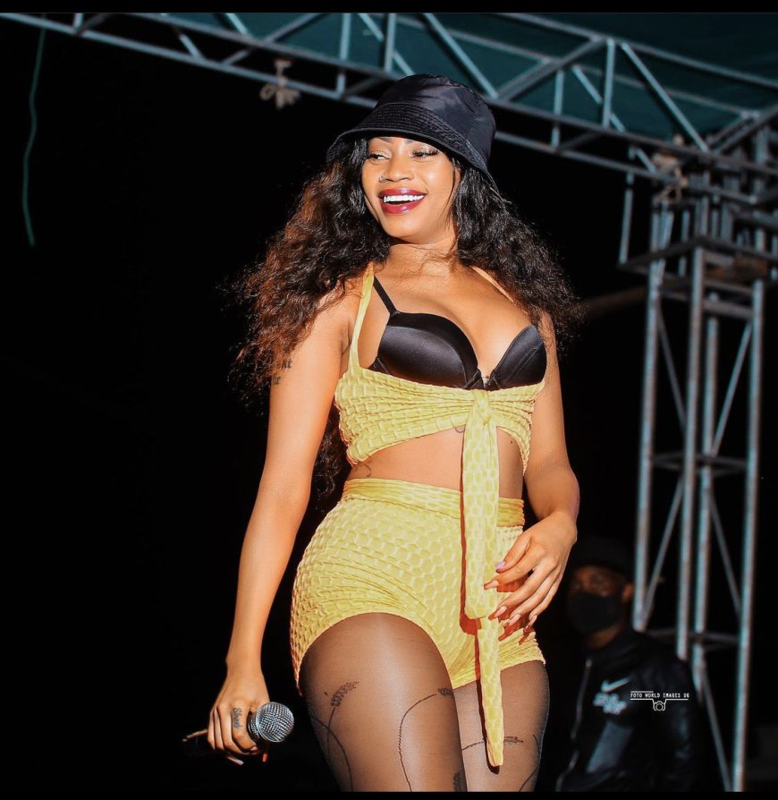 Umugandekazi wabaye icyamamare muri music Sheebah Karungi yatahanye agahinda kubera ibyuma mu gitaramo aherutse gukorera i Kigali