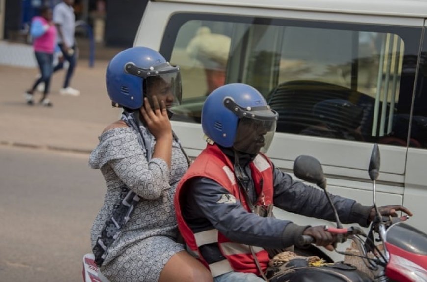 Minisante yagaragaje ibyo abagenzi batega moto bakwiye kwitwararika kugira ngo birinde kwandura cyangwa kwanduza icyorezo cya Marburg