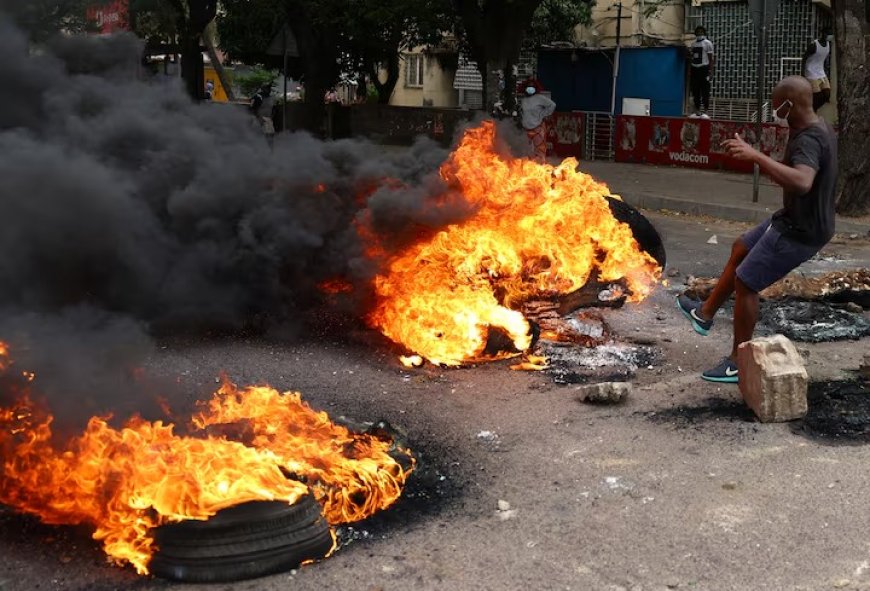 Mozambique: Abantu batatu nibo bapfiriye mu myigaragambyo iri kubera Maputo abandi 66 barakomereka